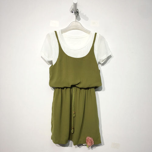 乔系列 D75735 时尚连衣裙品牌女装折扣备
