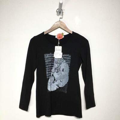 潮系列 Z01-A01004 时尚T恤品牌女装折扣颦