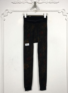 潮系列 8162S014 时尚打底裤品牌女装折扣颦