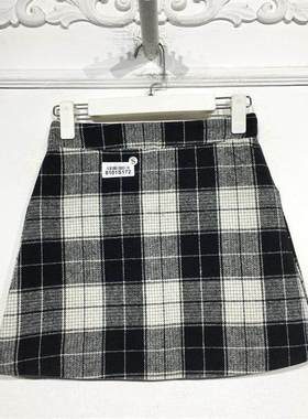 伊X系列 8101S172 时尚短裙品牌女装折扣颦