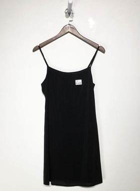 潮系列 Z01-A00640 时尚连衣裙品牌女装折扣颦