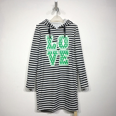 时尚连衣裙品牌女装折扣