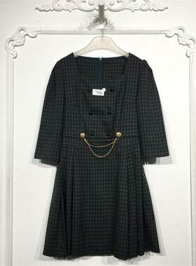 魔系列  8130S093 时尚连衣裙品牌女装折扣颦