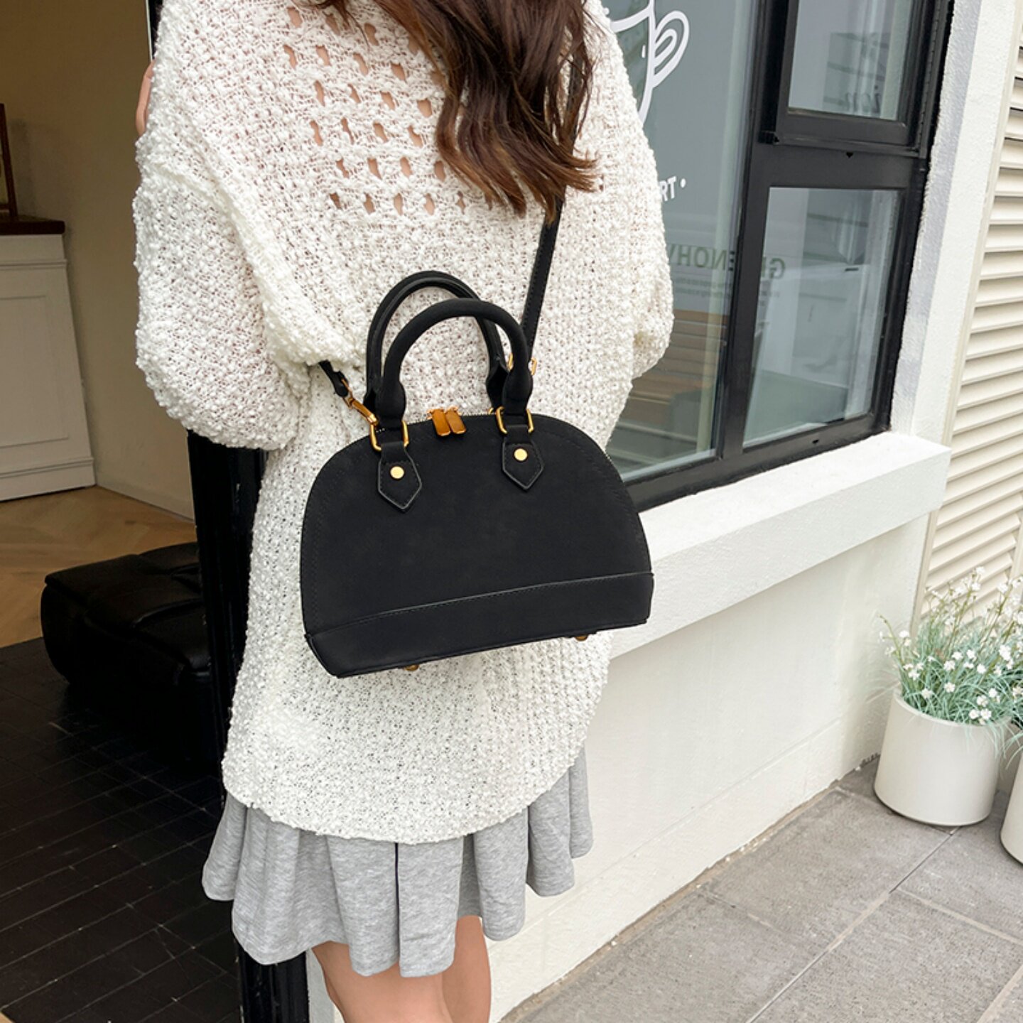 高级感时尚百搭休闲手提包女2026年新款洋气流行贝壳包单肩斜挎包