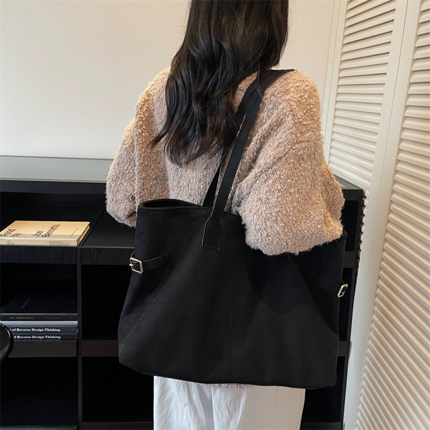 托特包秋冬大容量包包女式2025新款通勤超火高级感质感轻奢单肩包