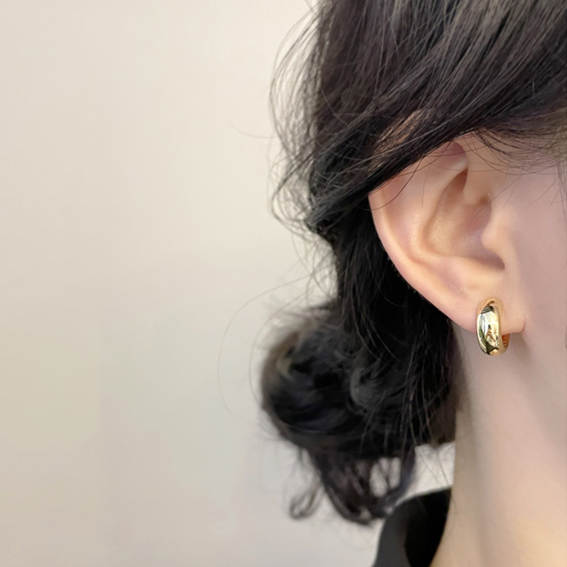 [49元2件]金属光面无痛高级耳圈蚊香盘小众耳夹无耳洞女简约耳环