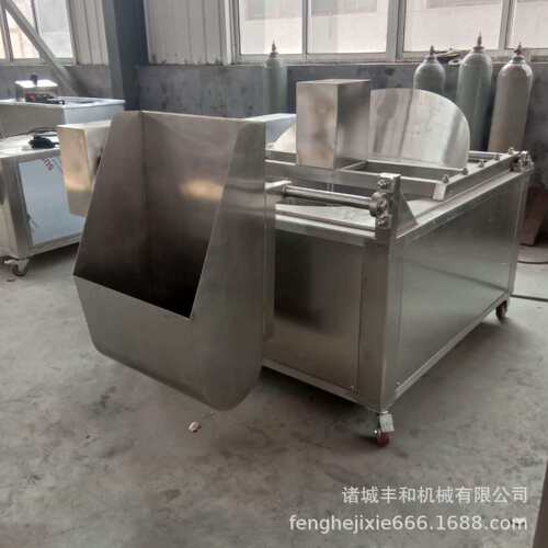 多种型号油炸设备工厂直供 不锈钢油炸机 豌豆油炸机 麻花油炸机