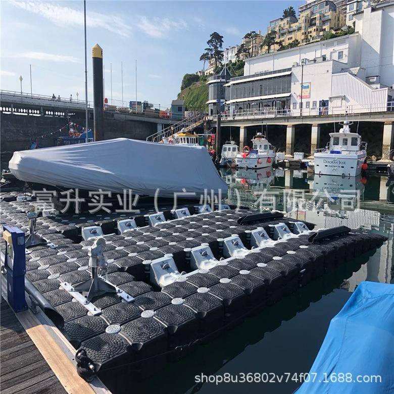 水上平台浮桥浮筒游艇码头水上游泳池休闲钓鱼平台浮动码头泊位