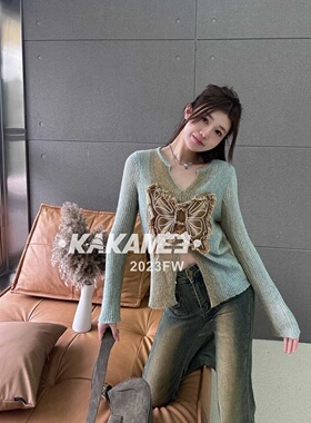 KAKAMEE早秋2023美式重工蝴蝶贴布v领渐变开叉针织衫女百搭毛衣潮