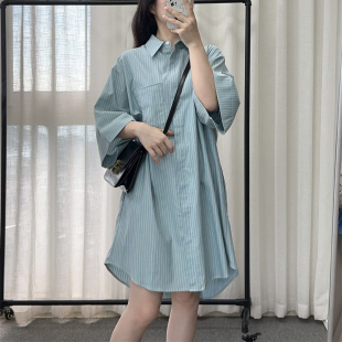BF风大码女装宽松舒适棉短袖衬衫女休闲百搭条纹带口袋设计连衣裙