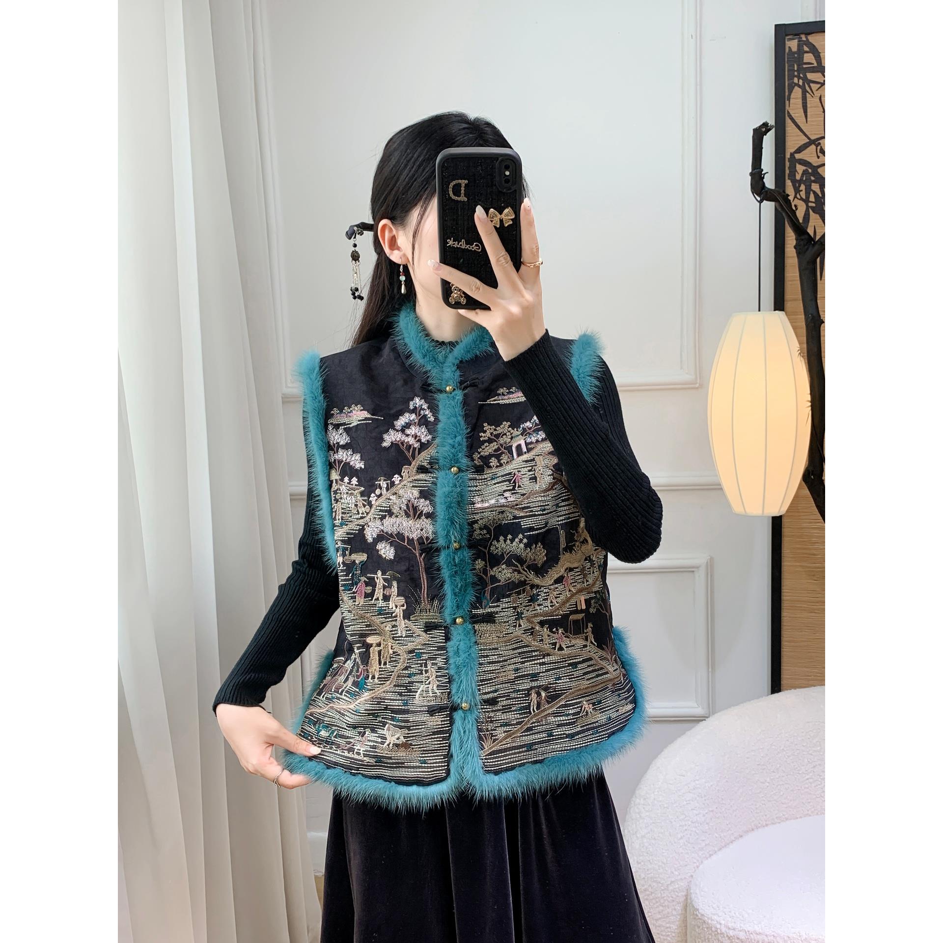 新中式国风刺绣貂毛加棉马甲女2025秋季新款时尚显瘦减龄背心上衣