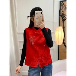 新中式国风重工钉珠立领马甲女2025冬季新款斜襟盘扣红色坎肩上衣