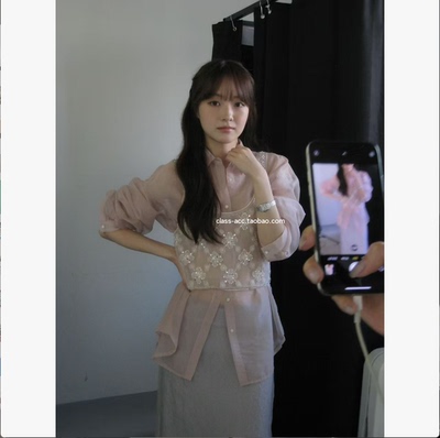class韩国直邮1041005 Riveroom 韩代2026款  网纱亮片小背心