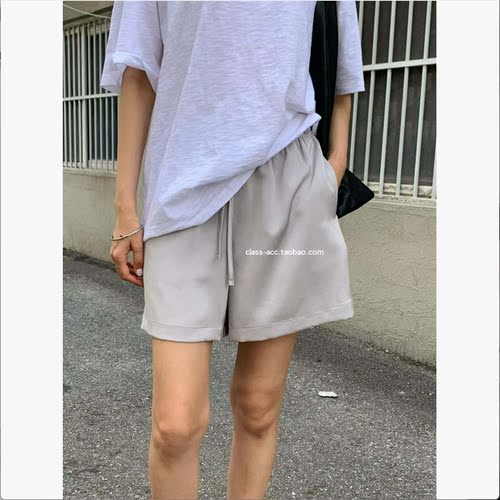 class韩国直邮062327 idee 韩代2026款  光泽感抽绳松紧腰短裤