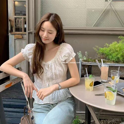 class韩国直邮052007 OUNCE 韩代2026款  田园风碎花小衫