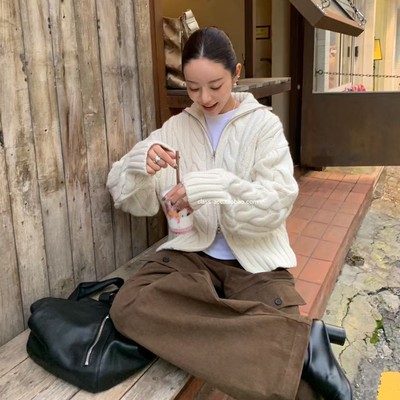 class韩国直邮102010 toogood 韩代2025款  麻花纹毛衣开衫