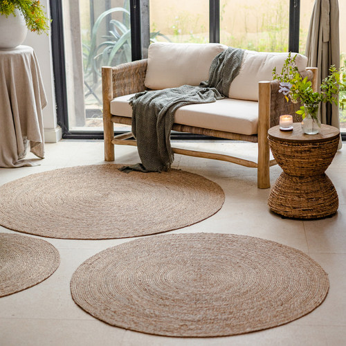 掬涵草编地毯手工编织