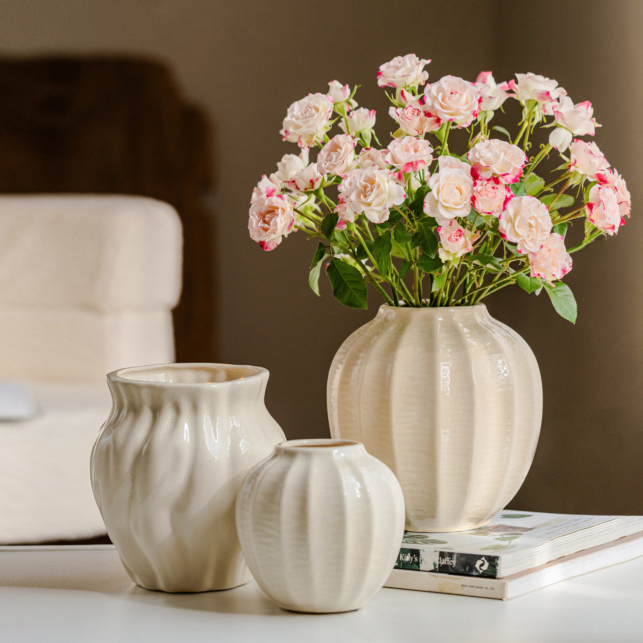 掬涵陶瓷冰裂纹花瓶中式插花装饰