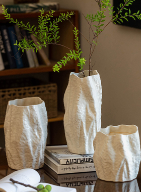 轻奢高级感白色陶瓷花瓶摆件客厅插花奶油风艺术设计感小众装饰品