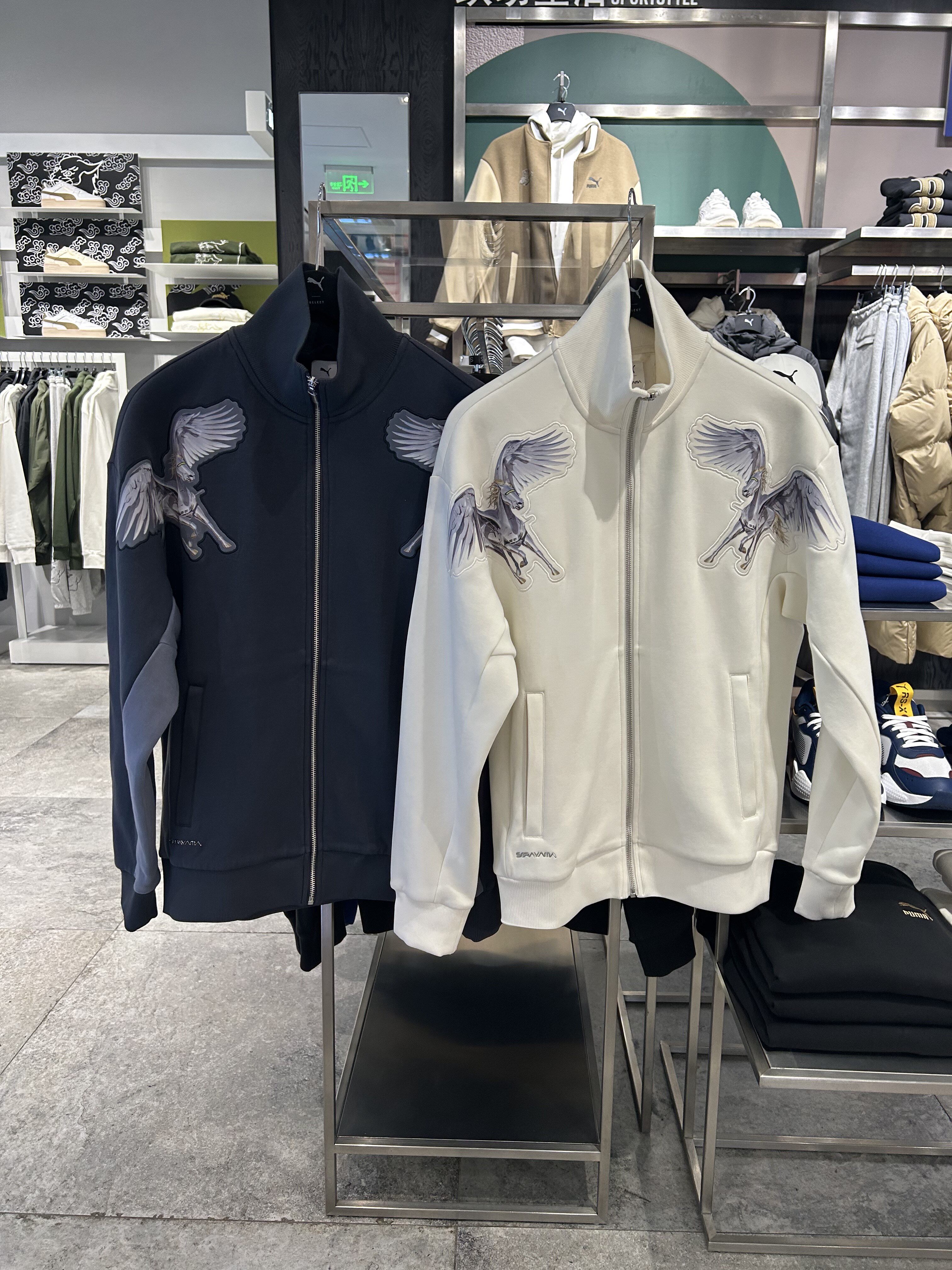 puma彪马正品sorayama 空山基联名款男女印花休闲立领外套622609