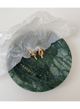 【W Dear】无耳洞BI入！哑光金色打结蚊香盘耳夹女高级感简约耳环