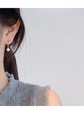 硅胶无痛耳夹女无耳洞高级感珍珠耳饰耳钉2024秋冬新款法式耳夹款