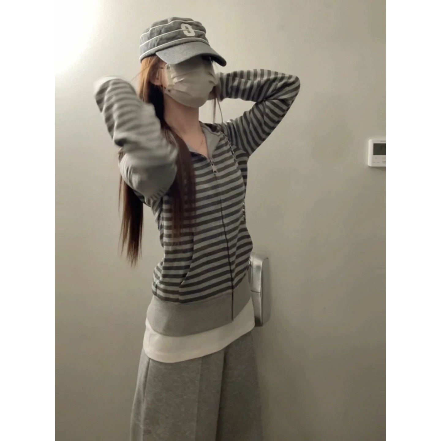 大码美式复古条纹连帽长袖卫衣女