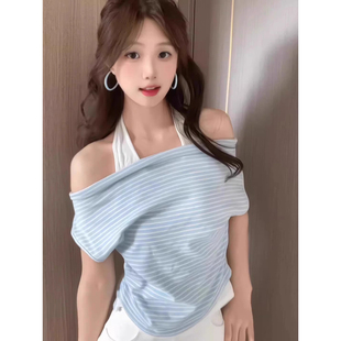 显瘦辣妹上衣 大码 胖mm假两件斜肩挂脖短袖 t恤女夏季 条纹露肩修身