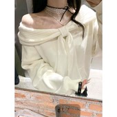 大码 胖mm韩系辣妹一字肩蝴蝶结卫衣女秋冬加绒加厚设计感别致上衣