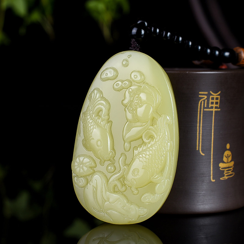 新疆和田玉黄口料金鱼满堂手把件天然青白玉金鱼荷花挂件玉石吊坠