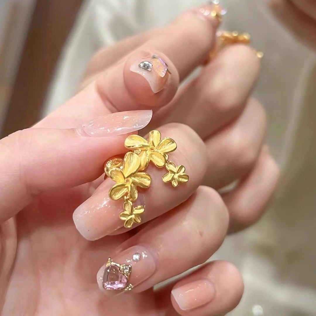 新款黄金色轻奢古法传承茉莉花耳钉女高级感时尚百搭精致耳环送礼,饰品/流行首饰/时尚饰品新,耳钉,淘宝优惠券,粉丝福利购,淘宝优惠卷