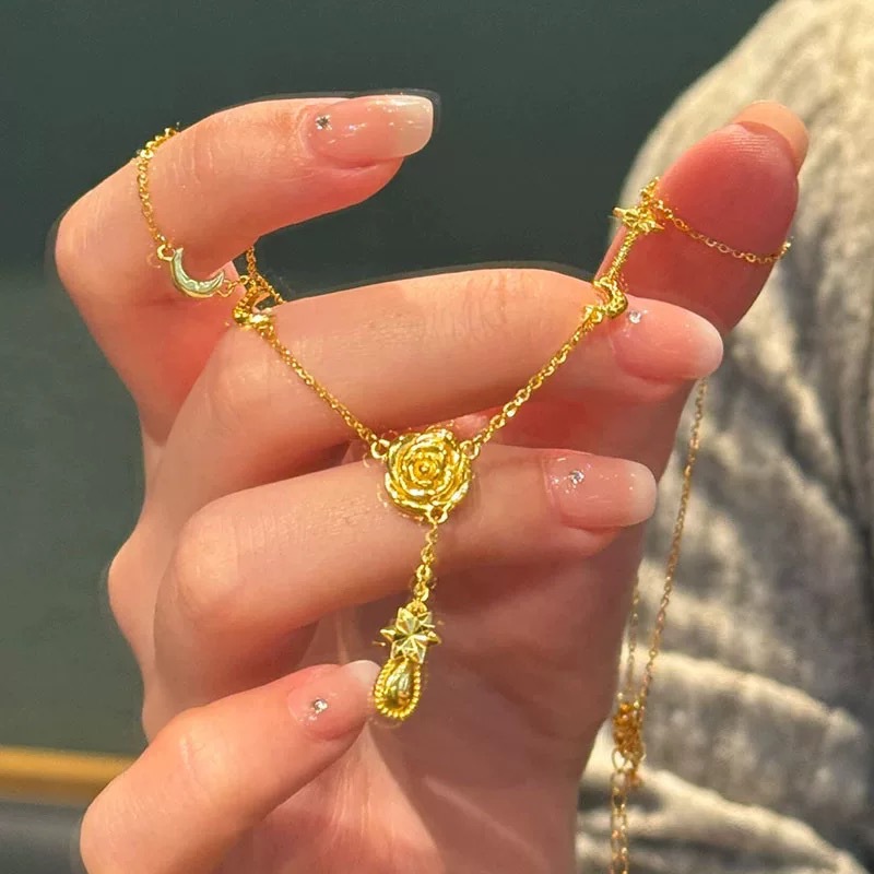 新款黄金色轻奢超仙唯美艳丽感金丝缠绕玫瑰项链高级感小众锁骨链