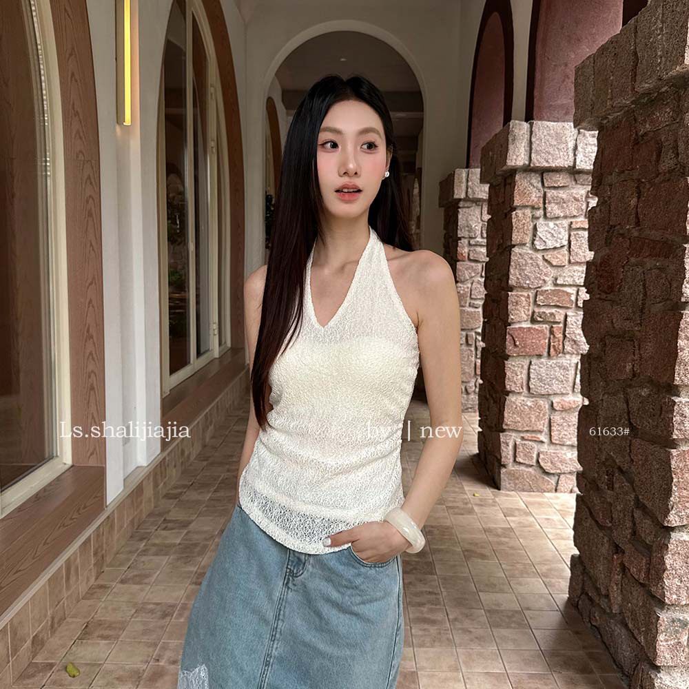 纯欲挂脖V领蕾丝显瘦针织背心
