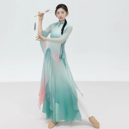 烟雨江南舞蹈服古典舞服装演出服女飘逸仙气套装原创中国风表演服
