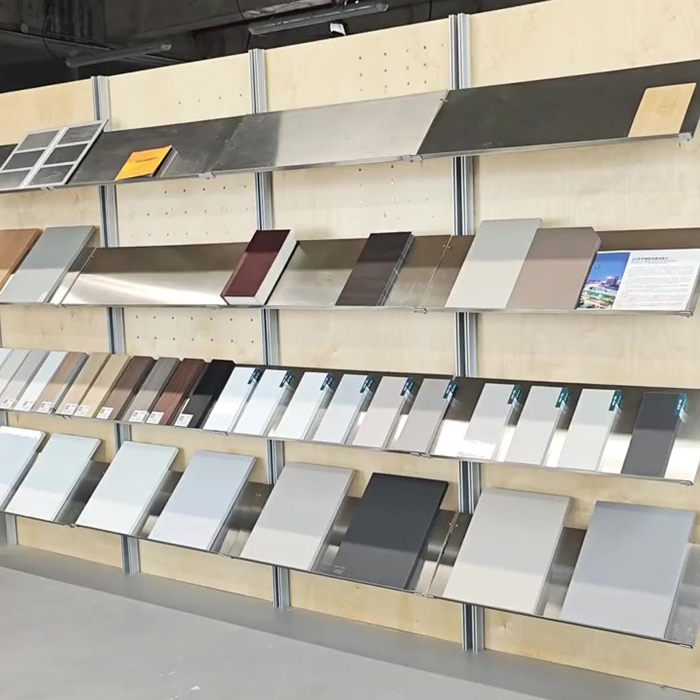 不锈钢立式瓷砖样品展示架图片