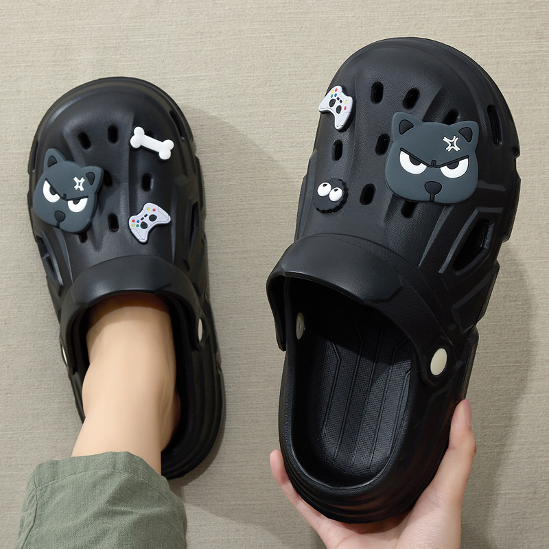 生气小狗洞洞鞋男款夏季2026新款外穿厚底沙滩踩屎感EVA包头凉鞋