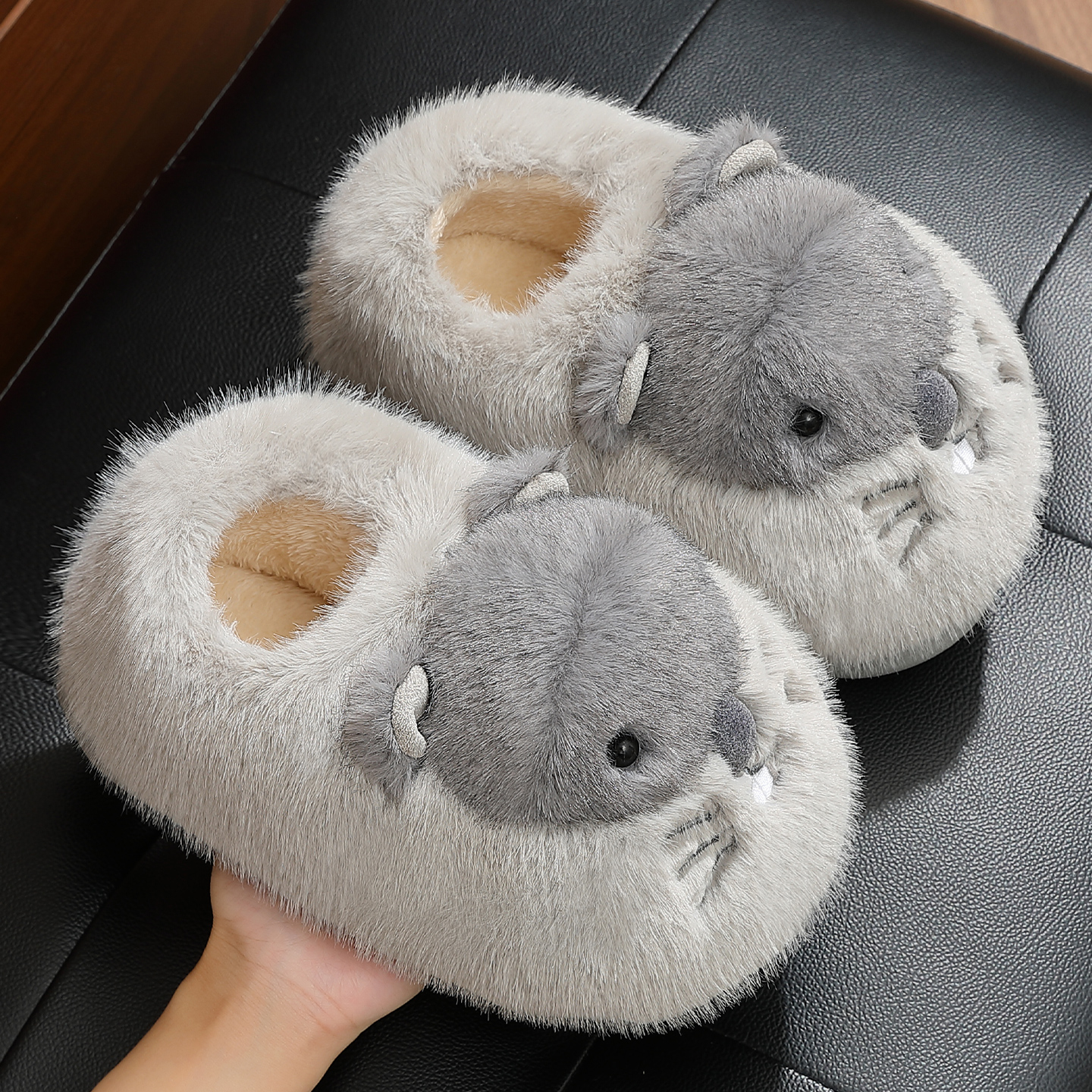 可爱土拨鼠儿童棉拖鞋男2025新款