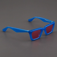 Синий розовый объектив