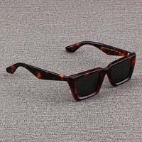 Плохая цветная коробка+поляризованная темно -зеленая линза