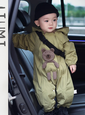 男童加厚连体衣秋冬季新款小熊夹棉冲锋衣周岁婴儿棉服儿童外出服
