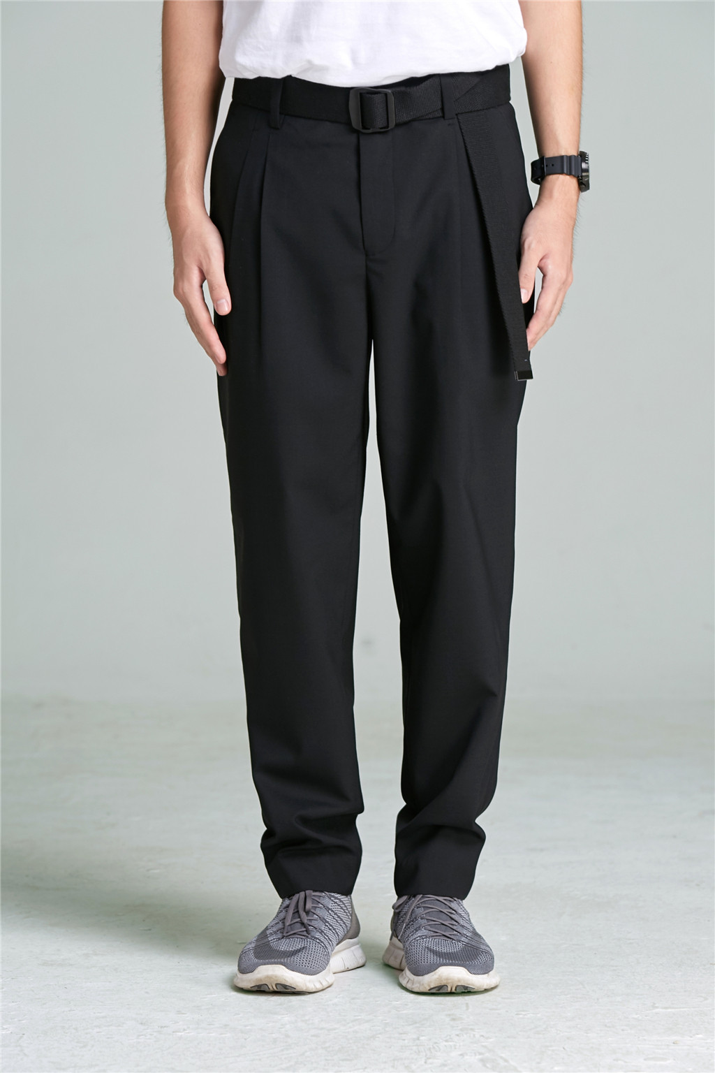 DaDa.Basic+  SUITED TROUSER 西裤  EUGENE TONG SECOND LAYER在类目 男装, 休闲裤中 - 来自Buy2taobao.com提供专业的淘宝代购服务