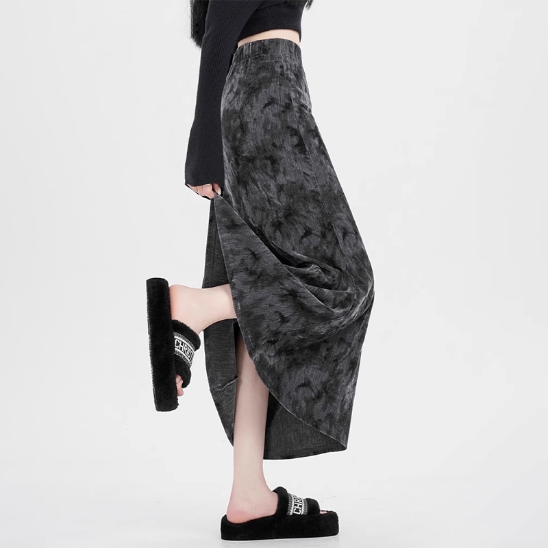 灰色丝绒半身裙女春秋高腰显瘦a字裙复古百搭中长款扎染鱼尾裙