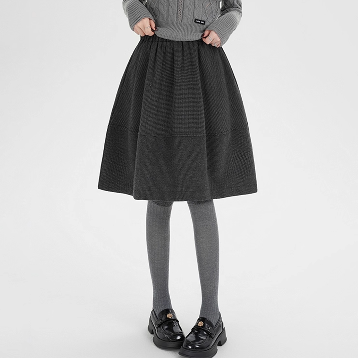 复古毛呢半身裙女2025秋冬新款配毛衣a字蓬蓬裙高腰遮胯显瘦中裙