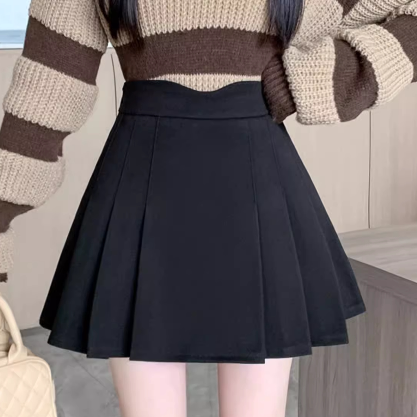 大码黑色毛呢半身裙女秋冬新款胖mm遮胯显瘦a字短裙气质百褶裙