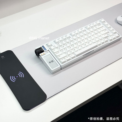 NS无线充电鼠标垫超大号细布面电竞游戏RGB发光15W快充桌垫防水