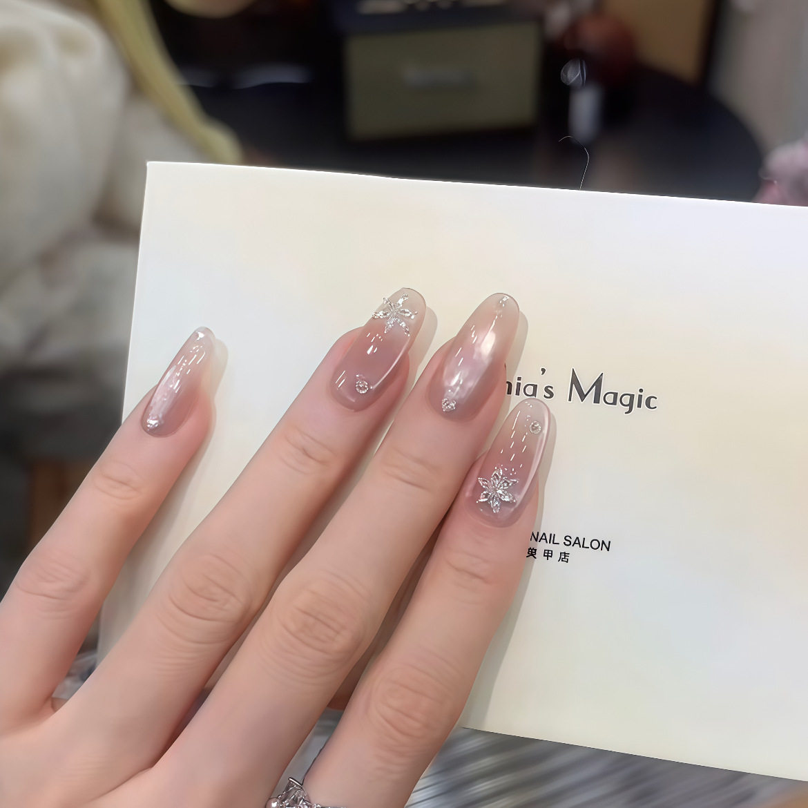 穿戴甲2026新款冬日雪花锆石拼钻美甲中长款贴片冰透感猫眼新年款,彩妆/香水/美妆工具,穿戴甲/甲片,淘宝优惠券,粉丝福利购,淘宝优惠卷