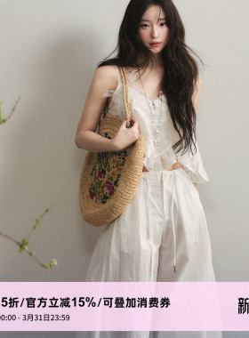 1P STUDIO【3/23 20:00】白色蕾丝花边拼接荷叶边不规则吊带上衣