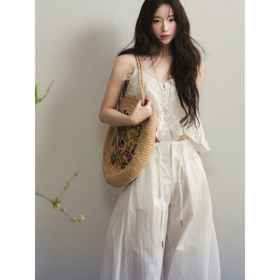 1P STUDIO【3/23 20:00】白色蕾丝花边拼接荷叶边不规则吊带上衣
