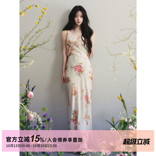 1P STUDIO 雪纺印花V领无袖连衣裙女秋装立体花朵收腰长款背心裙