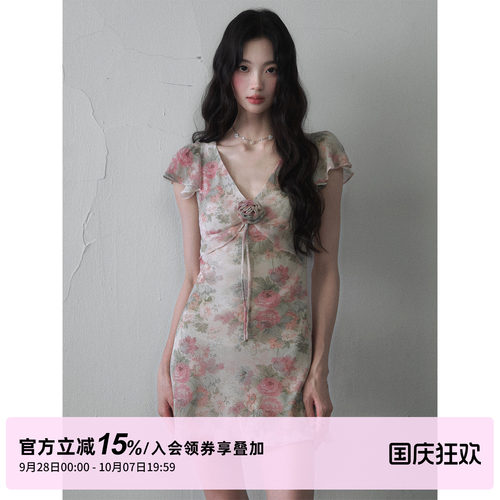 1P STUDIO 温柔花卉印花V领连衣裙女秋装立体花朵小飞袖收腰短裙